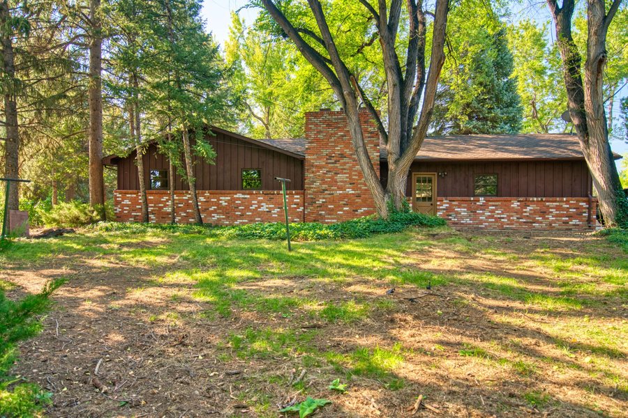 Front exterior of the one-owner home at 5511 Pioneer Road, Boulder, Colorado